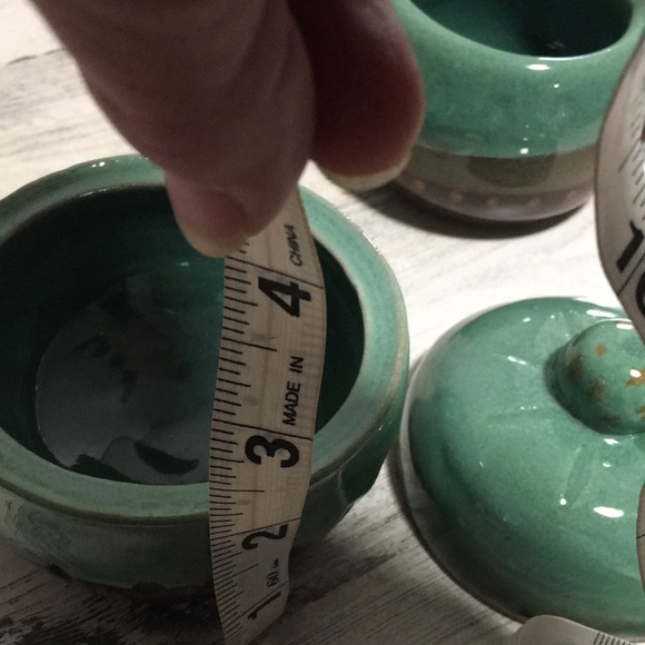 Set of two teal/brown handcrafted signed pottery bowl with lid & pitcher - Picture 9 of 9